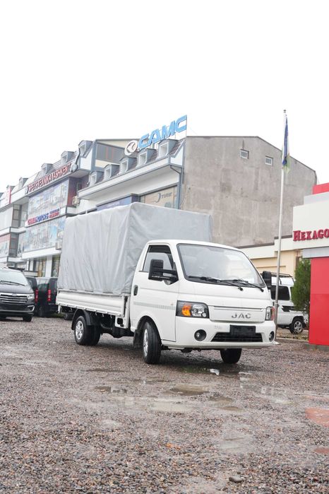 Jac x200 yuk tashishda qulay mashina