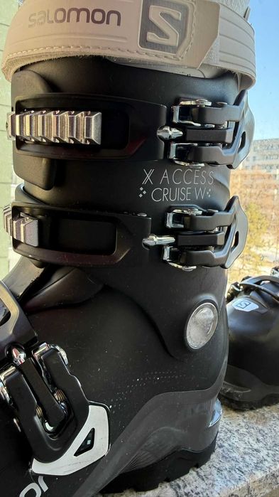 Clapari ski Salomon X Access Cruise W marime 25-25.5 second hand