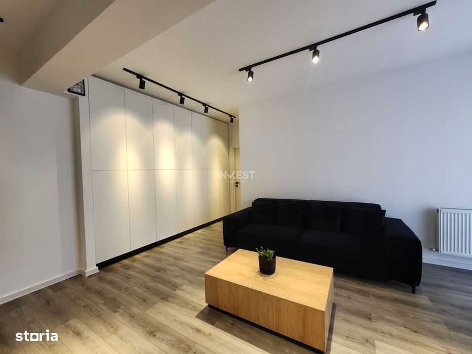 Apartament Cu 3 Camere Decomandat, Etajul 2, 87 Mp Utili, Capat Cug-Vi