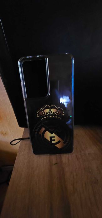 Калъф с логото на РЕАЛ Мадрид за SAMSUNG S21 ULTRA - нов