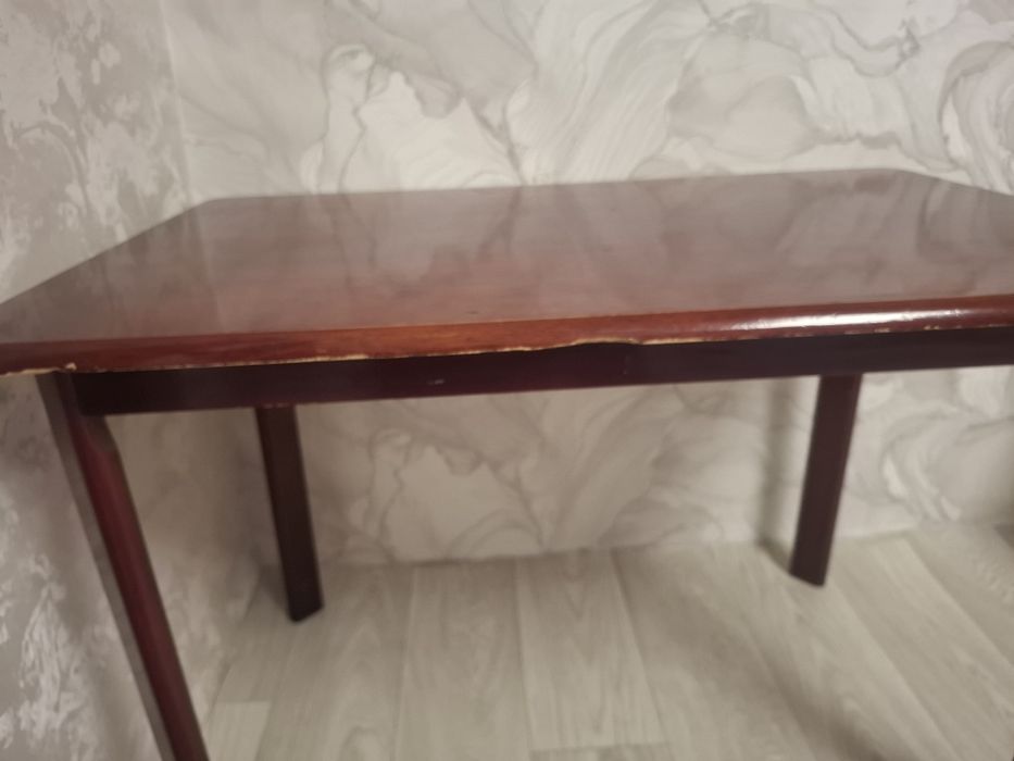 Стол  кухонный размер 110×70