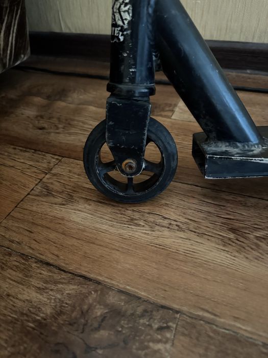 Самокат трюкавой