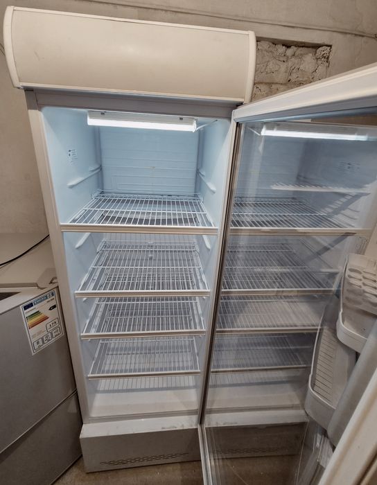Продам холодильник для бизнеса