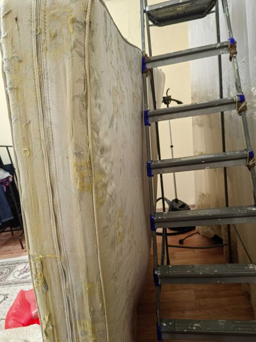 Матрас 200/160 б/у  рабочий