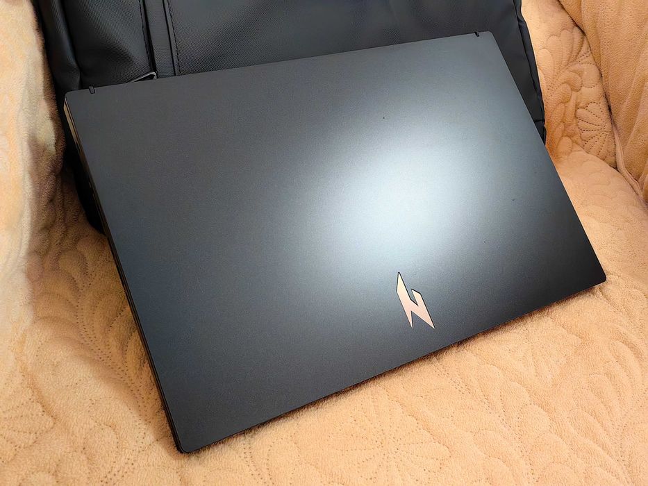 Acer Nitro V15 Ryzen 7-7735HS, RTX3050 6GB, 16DDR5, 512SSD, 144Hz