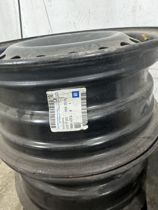 Диски на пассат голф 14 привозной