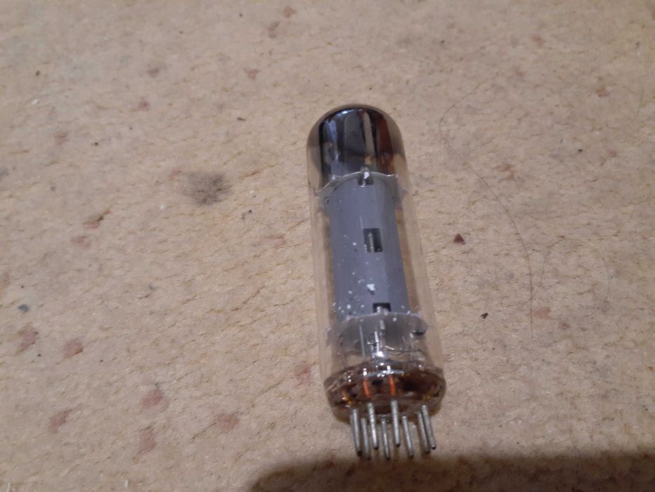 Радиолампи антикварни ЕСС81,82,85, ЕL81и др.
