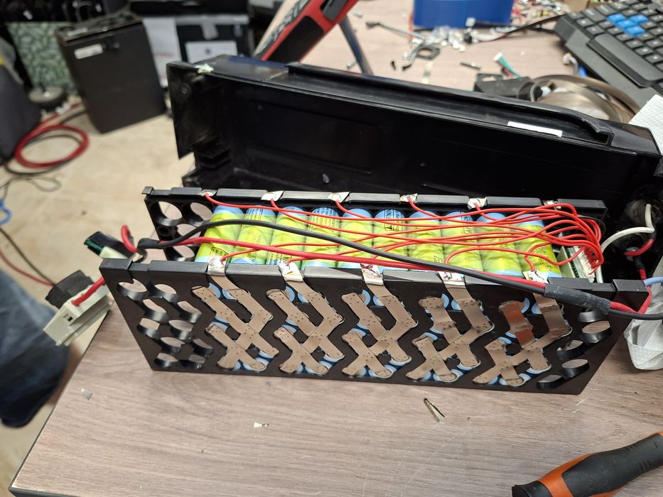 Biciclete electrica cu acceleratie si asistata, roti 26,baterie NOUA