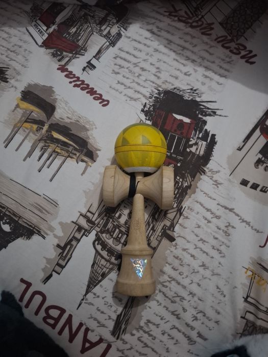 Kendama , ken slaydawg cu tama sweets turbo citrine