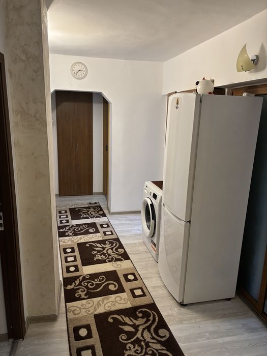 DE INCHIRIAT- APARTAMENT 3 camere DECOMANDAT + loc parcare privat / CENTRU