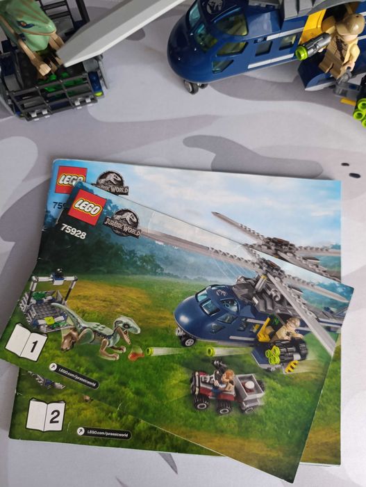 Lego Jurassic World 75928