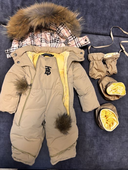 Продам детский комбинезон трансформер