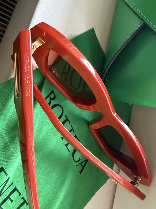 Bottega Veneta слънчеви червени очила