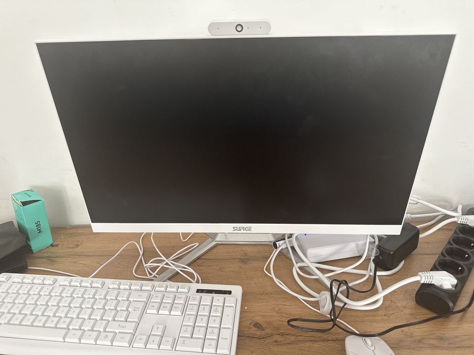 Компьютер-Моноблок surge sg-s238