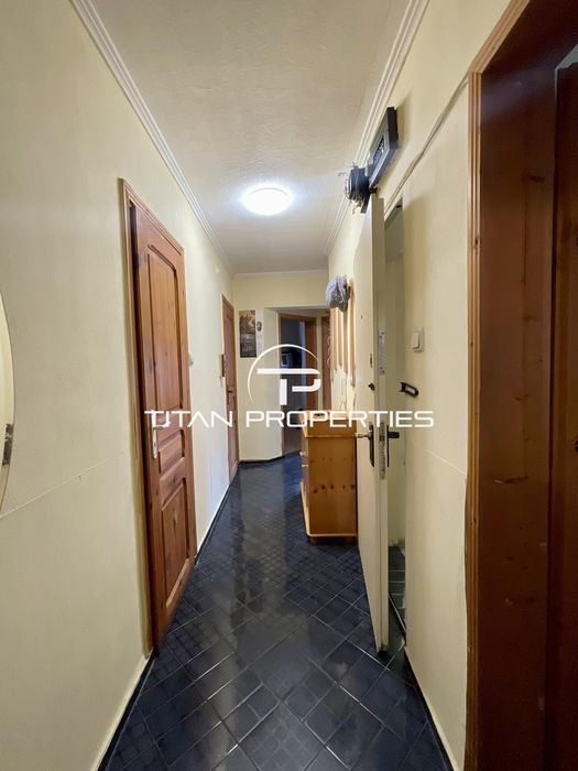 Дава се под наем Четиристаен апартамент в Варна, Спортна зала - 120 кв.м за 598.23 € - Снимка #9