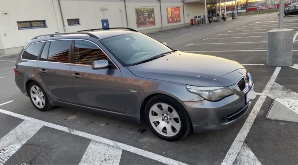 Автомобил BMW 525