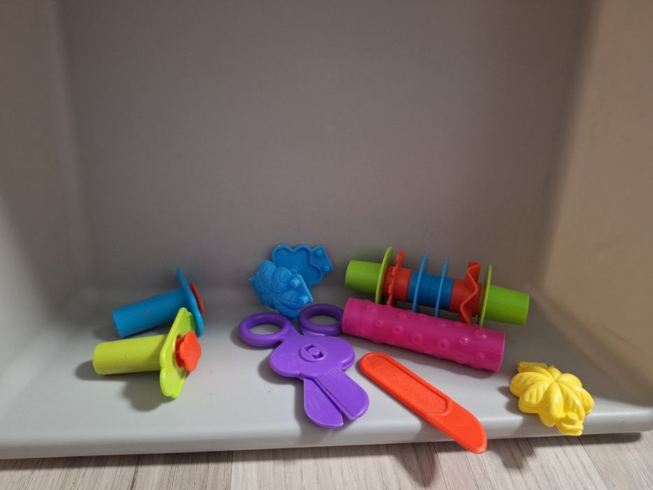 Matrite si jucarii playdoh