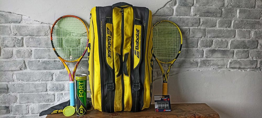 Ракети Babolat Pure Aero сак Pure Aero и Wilson Minions топки Dunlop