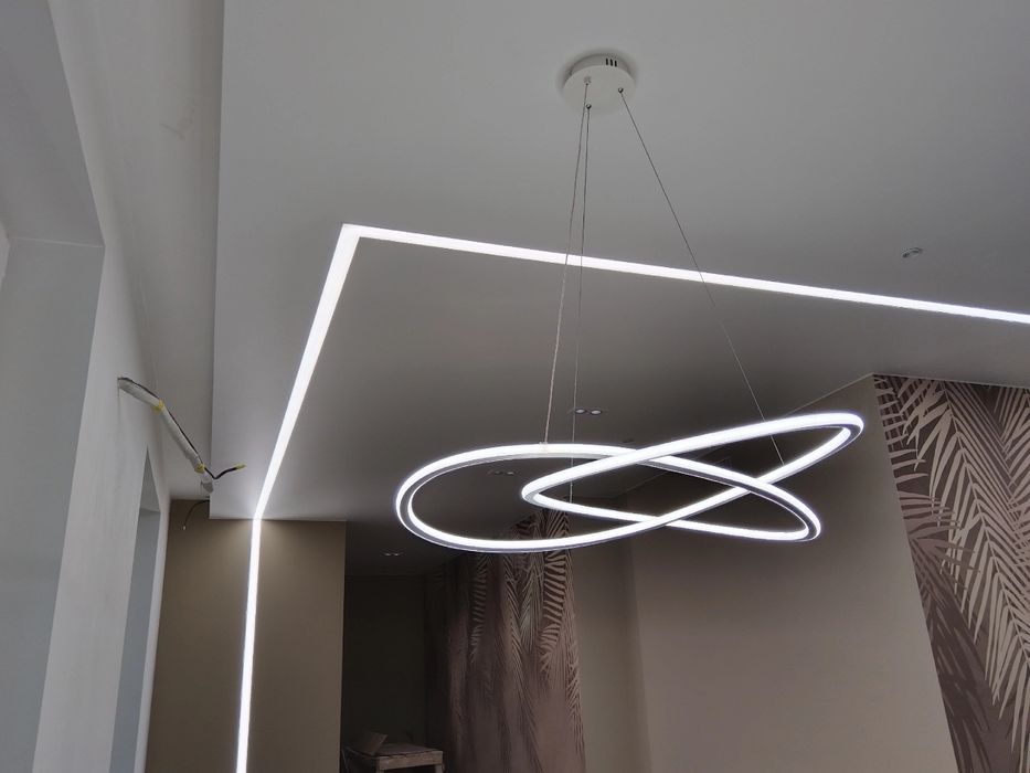 Натяжные потолки от 1800