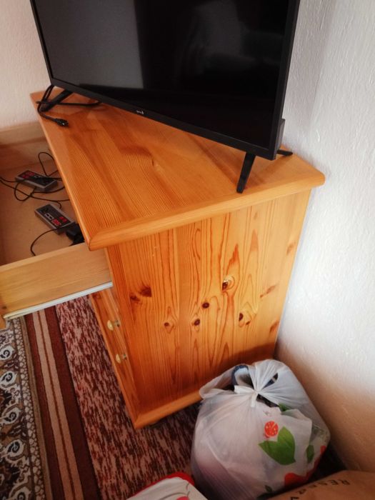 Скрин-Естествена дървесина