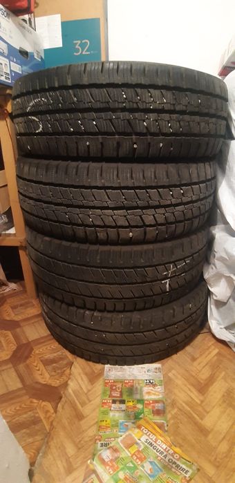 Anvelope autoutilitara C-uri