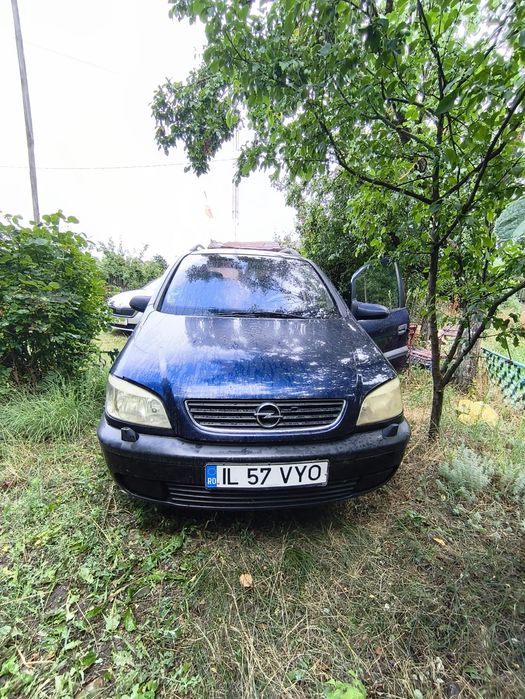 Vând Opel Zafira 1.8 Benzina-Gaz