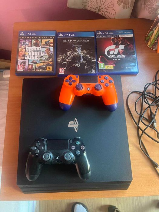 Плейстейшън Сони 4 Про