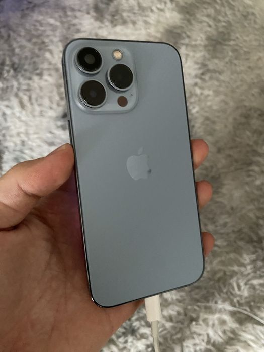iPhone 13 Pro в идеальном состоянии