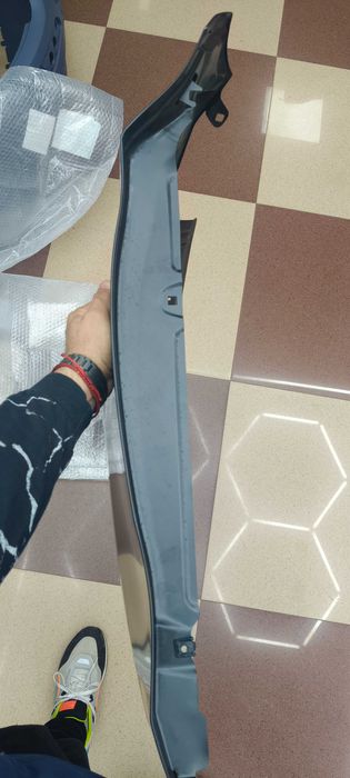 Ляв преден калник за BMW БМВ F07 – BLIC (нов) НА СКЛАД!!