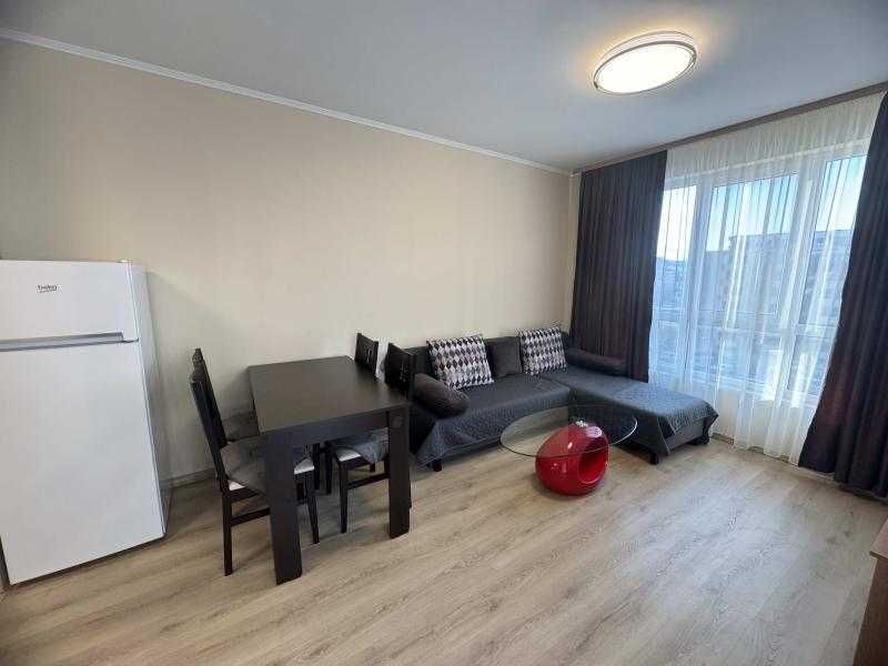 Дава се под наем Двустаен апартамент в Бургас, Меден рудник - зона А - 65 кв.м за 357 € - Снимка #2