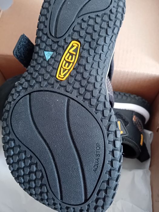 .Keen N29 нови сандали