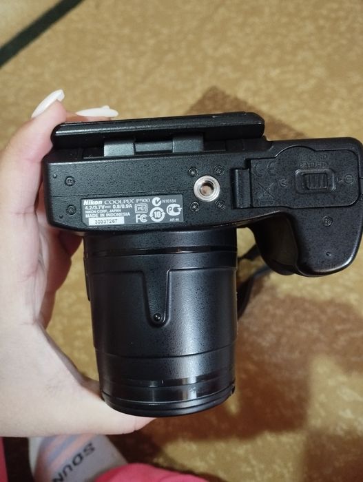 Срочно продается.  sotiladi nikon fotoapparat