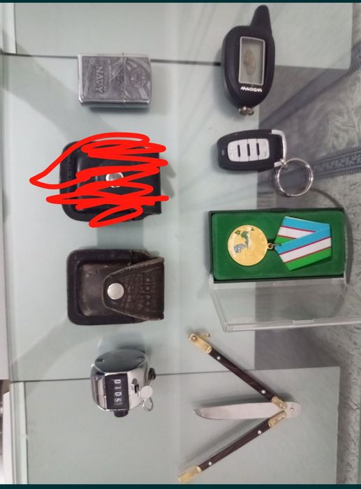 Продам zippo, чехол,. Крикет.