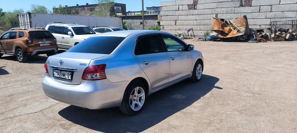 Продам Toyota Yaris