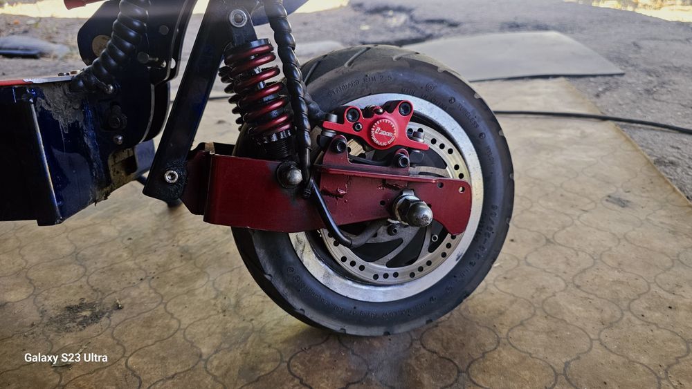 электросамокат GENESIS 3200