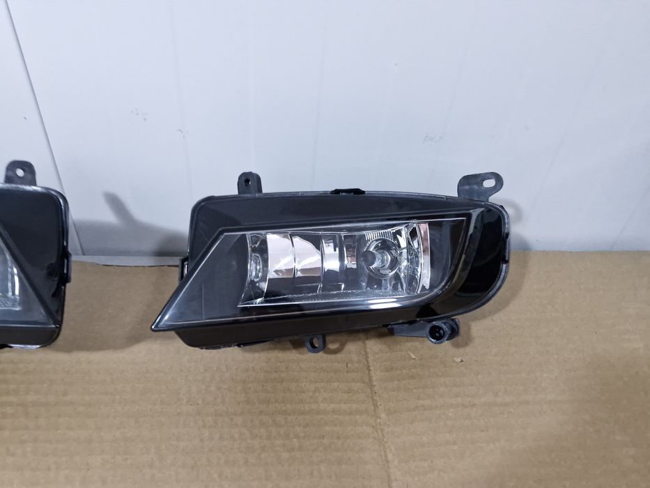 Proiector ceata Audi A4 B8 facelift 2012-2015 Nou