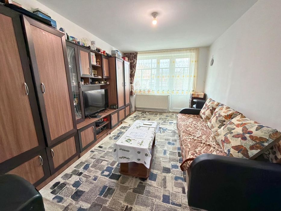 Apartament cu 2 camere de vânzare
