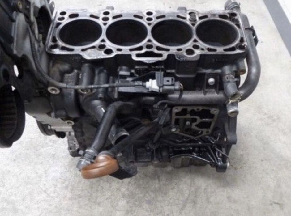 Motor bloc cbab Passat Golf Audi A4 03L021AH pistoane vibrochen baie