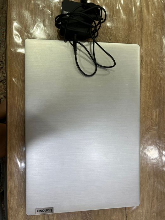 Рабочий Ноутбук от Lenovo