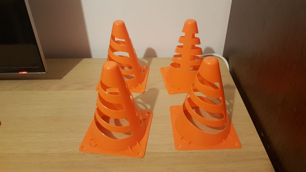 Conuri bicicleta si carduri educationale