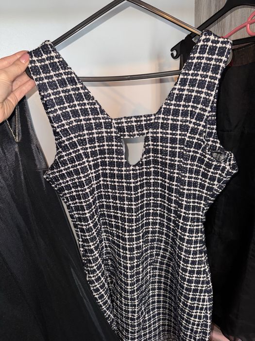 Елегантни рокли.