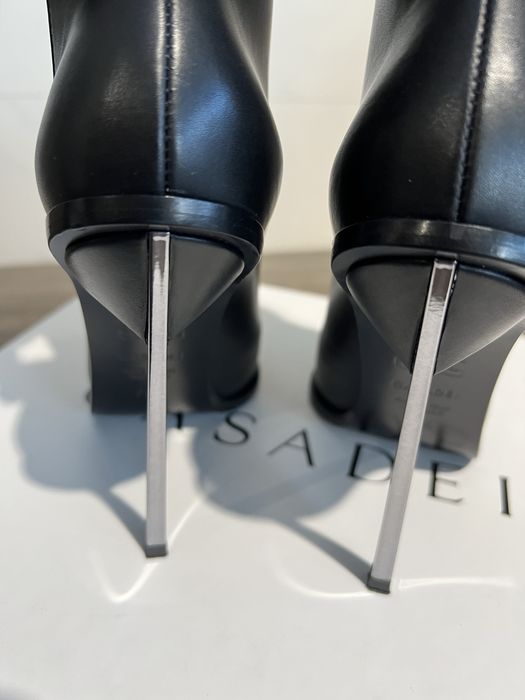 Боти на CASADEI оригинални