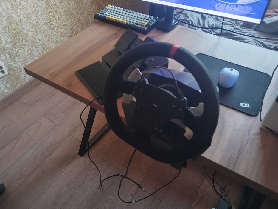 продам игровой руль artplay v1200