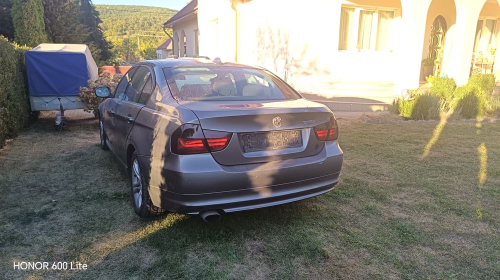 Vând BMW seria 3