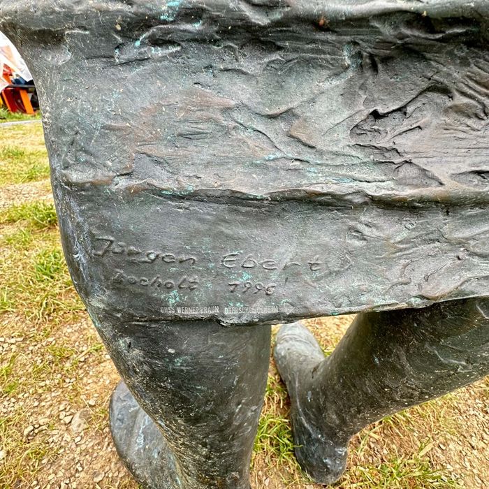 Vând statuie din bronz