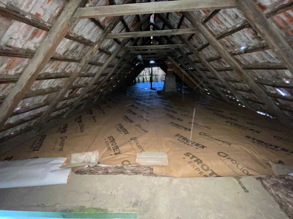 Firmă de construcții – Executa lucrări rezidențiale și comerciale