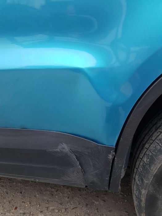Usa / Portiera Stanga Spate cu DEFECT VW Tiguan Non Facelift 2007 - 2011 Cod Culoare 4R / LD5N