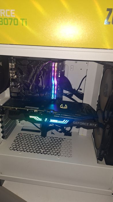 PC Gaming  High End i7-14700k 5.6 GHz , RTX 3070 TI, 32 GB RAM, 1 TB SSD M.2