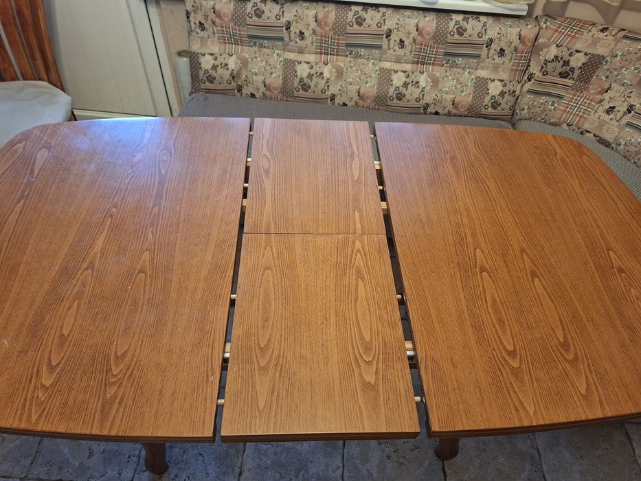 Кухненска.  маса-разтегателна