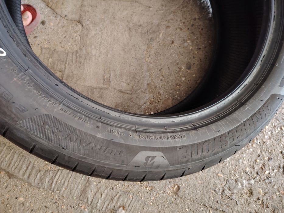 225/50 R19 Bridgestone Turanza6 anv NOI cu buză pt jante